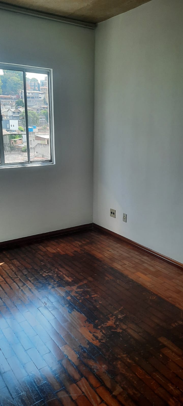 APT 15 – APARTAMENTO CENTRO PEDRO LEOPOLDO MG