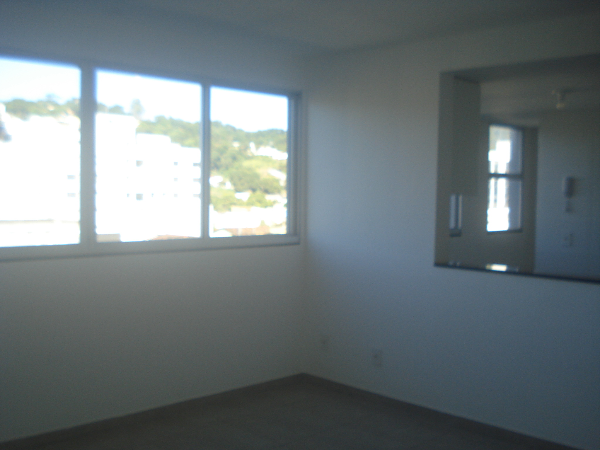 APT-18 APARTAMENTO PEDRO LEOPOLDO MG.