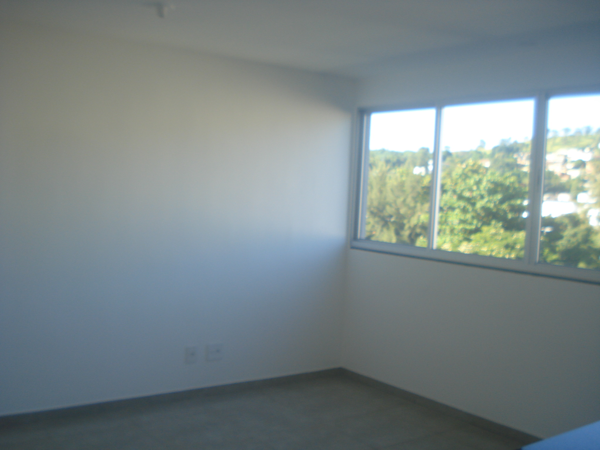 APT-18 APARTAMENTO PEDRO LEOPOLDO MG.