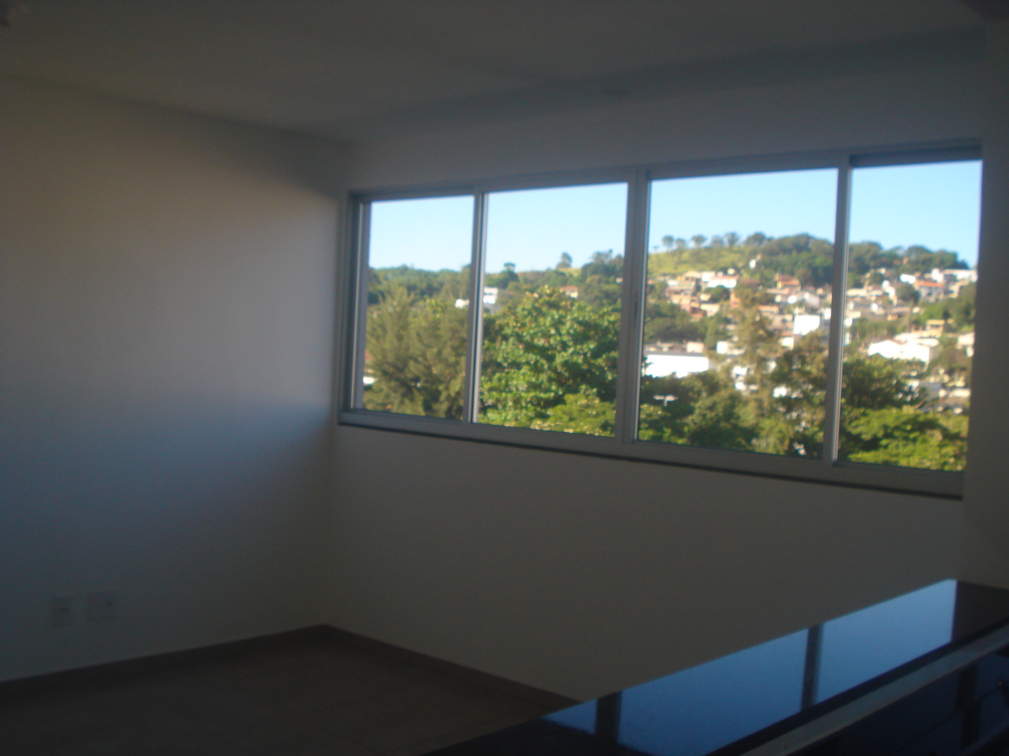 APT-18 APARTAMENTO PEDRO LEOPOLDO MG.