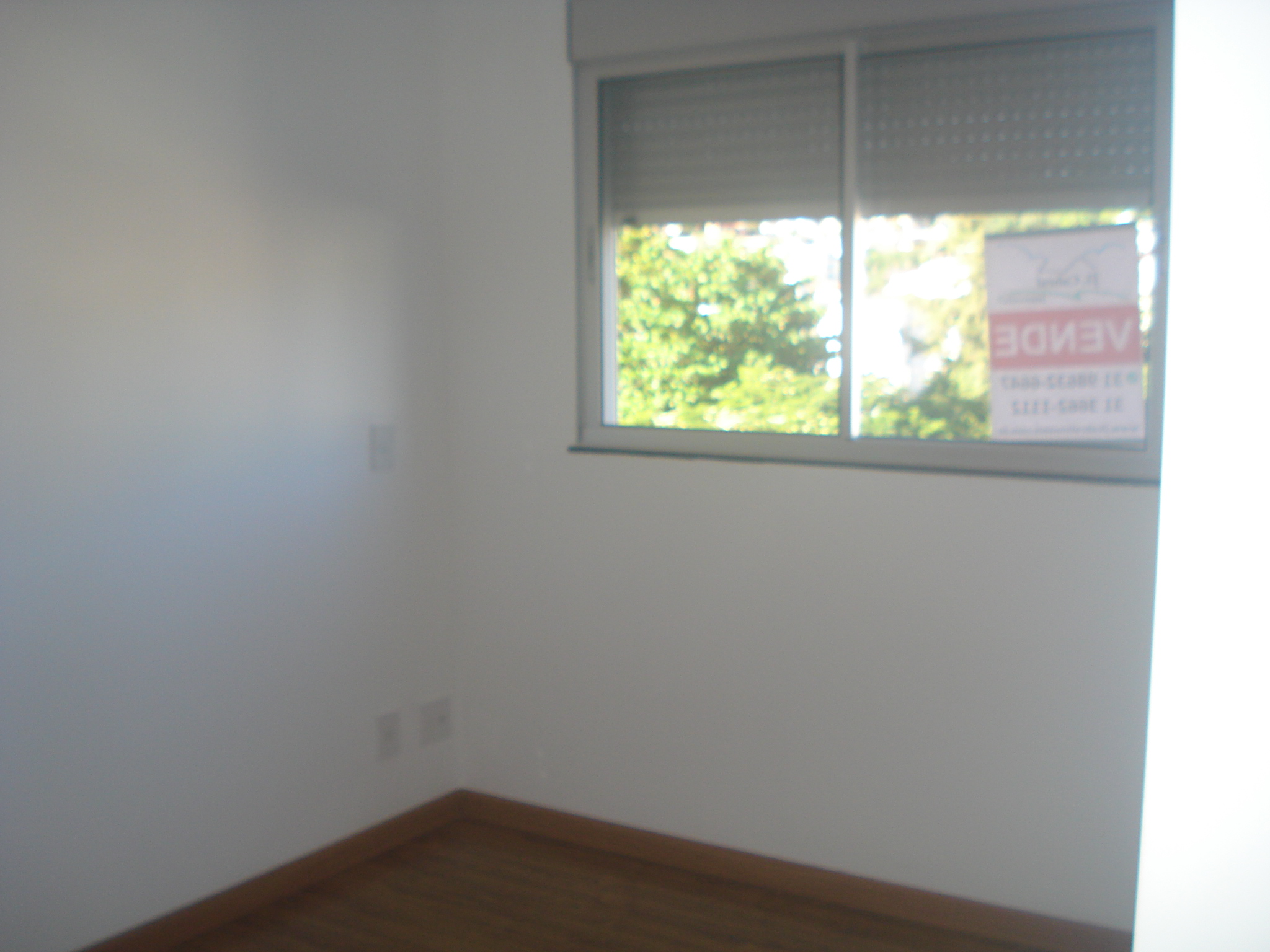 APT-18 APARTAMENTO PEDRO LEOPOLDO MG.