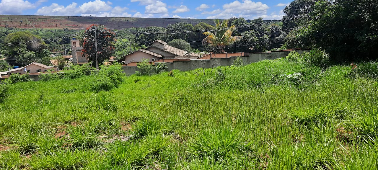 T-14 TERRENO CONFINS 11.130,17M2