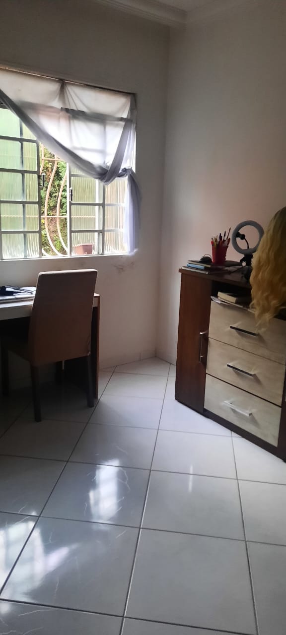 AP-17 APARTAMENTO PEDRO LEOPOLDO MG