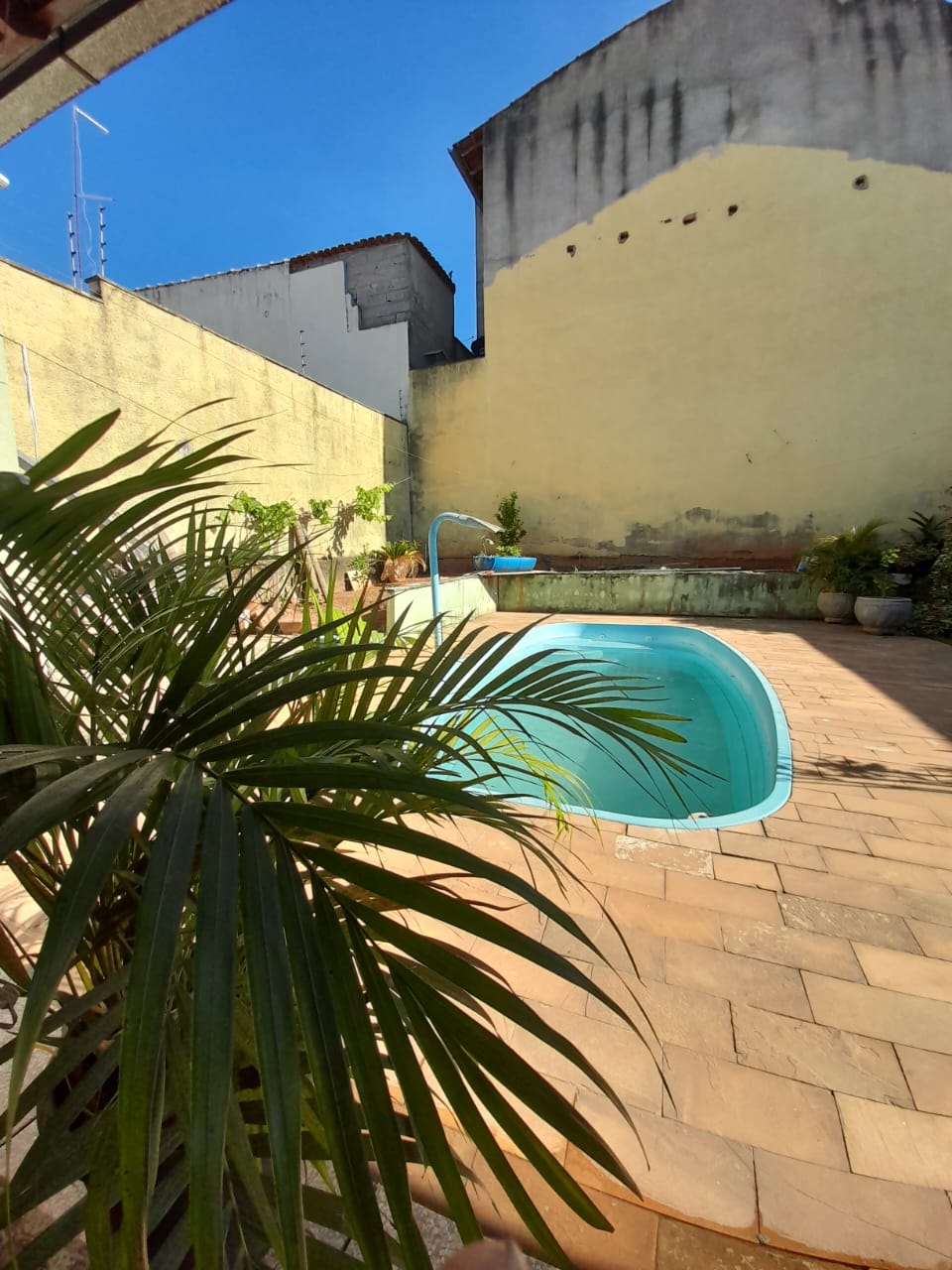 C-102 CASA   PEDRO LEOPOLDO MG -BAIRRO SONIA ROMANELI