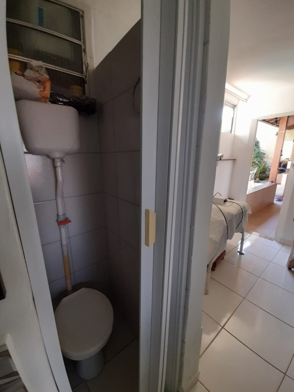 C-102 CASA   PEDRO LEOPOLDO MG -BAIRRO SONIA ROMANELI