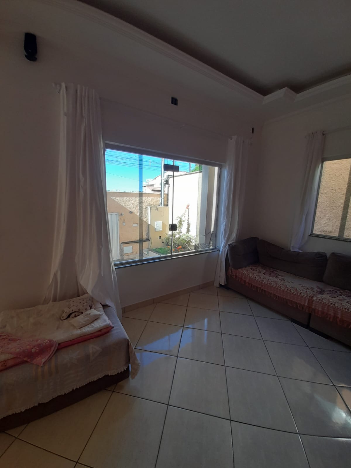 C-102 CASA   PEDRO LEOPOLDO MG -BAIRRO SONIA ROMANELI