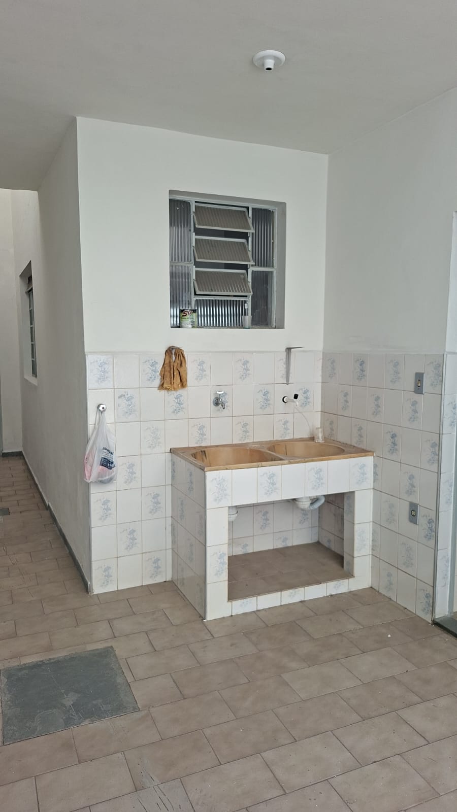 C-103 CASA PEDRO LEOPOLDO MG