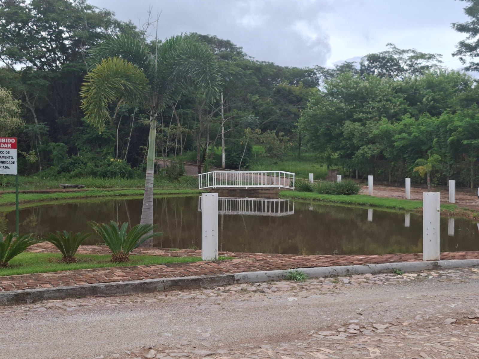 L-07 LOTE 1000M2 CONDOMINIO VALE VERDE  FUNILANDIA MG