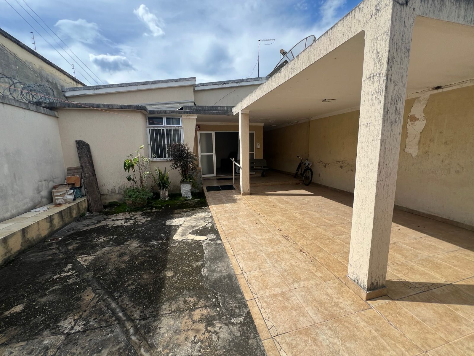 C-67 CASA PEDRO EOPOLDO MG