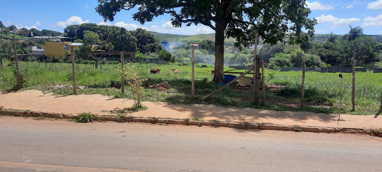 T- 17 TERRENO CONFINS MG