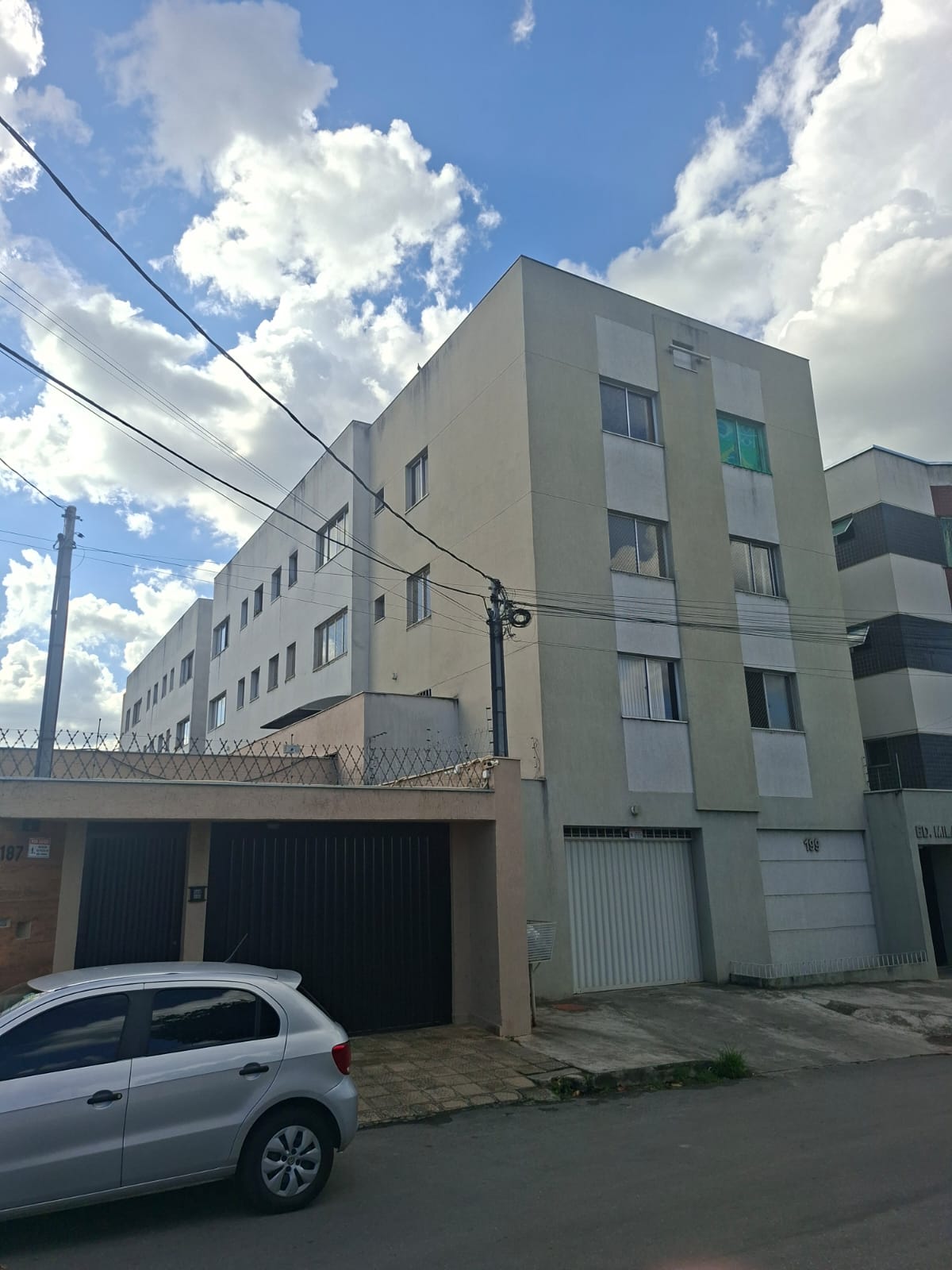 APT- 23 APARTAMENTO PEDRO LEOPOLDO MG