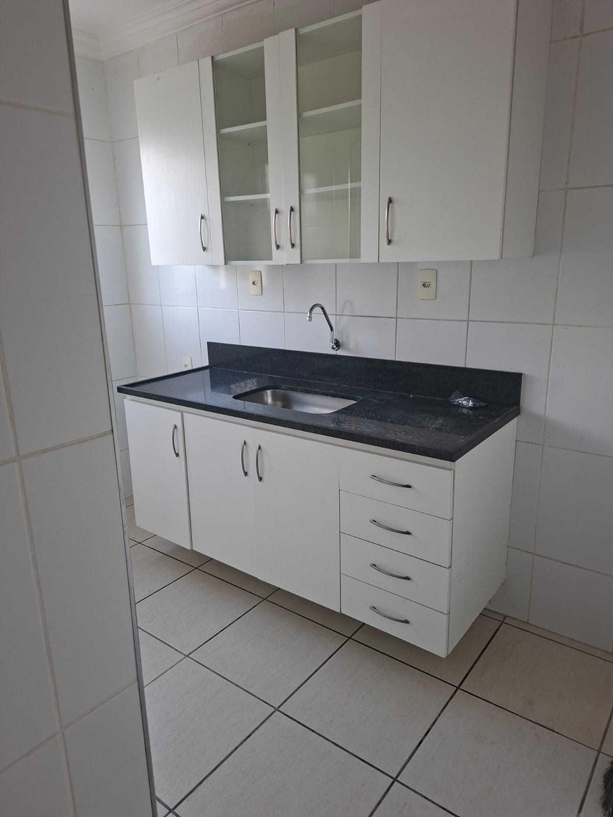 APT- 23 APARTAMENTO PEDRO LEOPOLDO MG