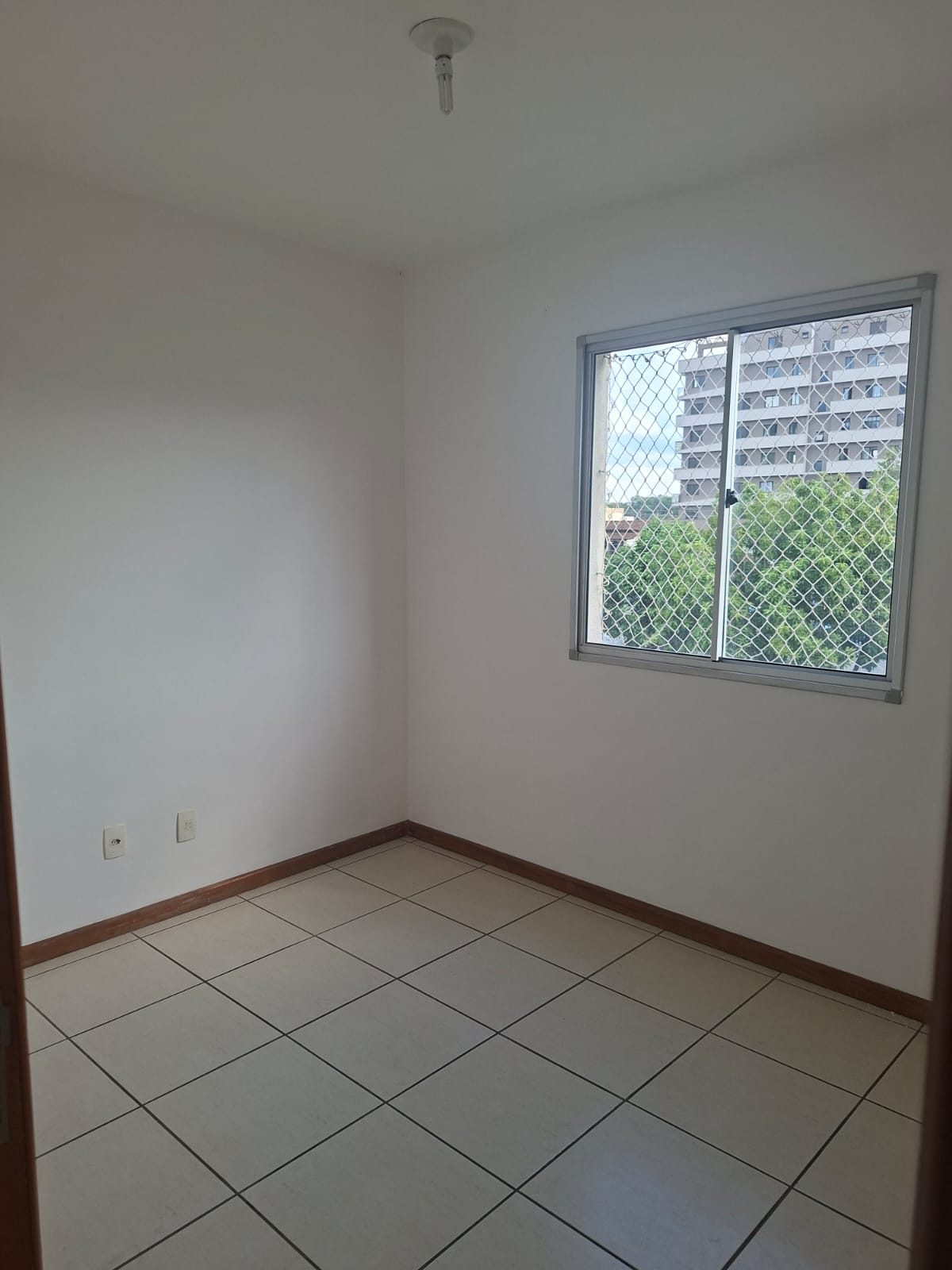 APT- 23 APARTAMENTO PEDRO LEOPOLDO MG