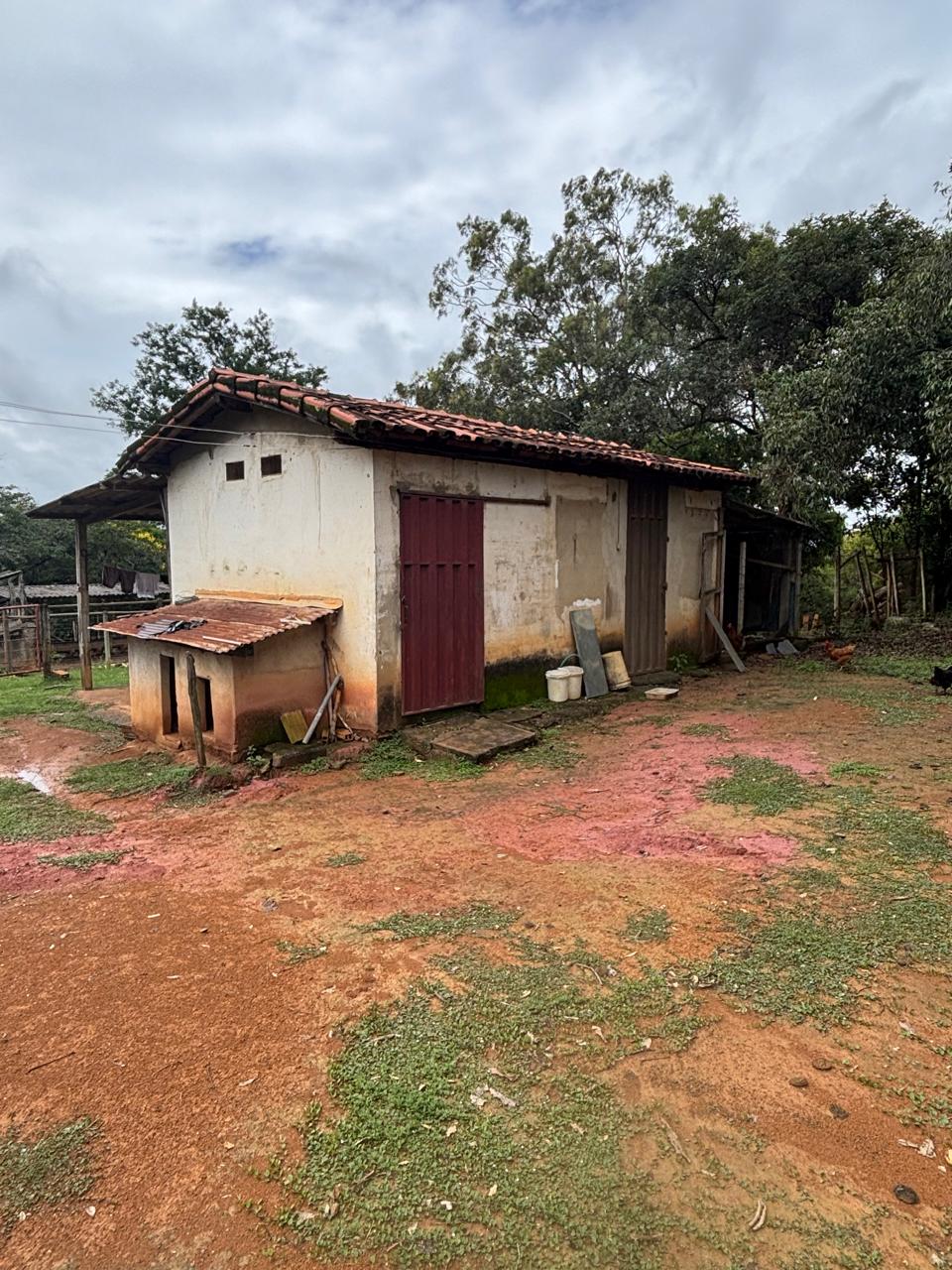 F-130 FAZENDA 23HA PARAOPEBA MG