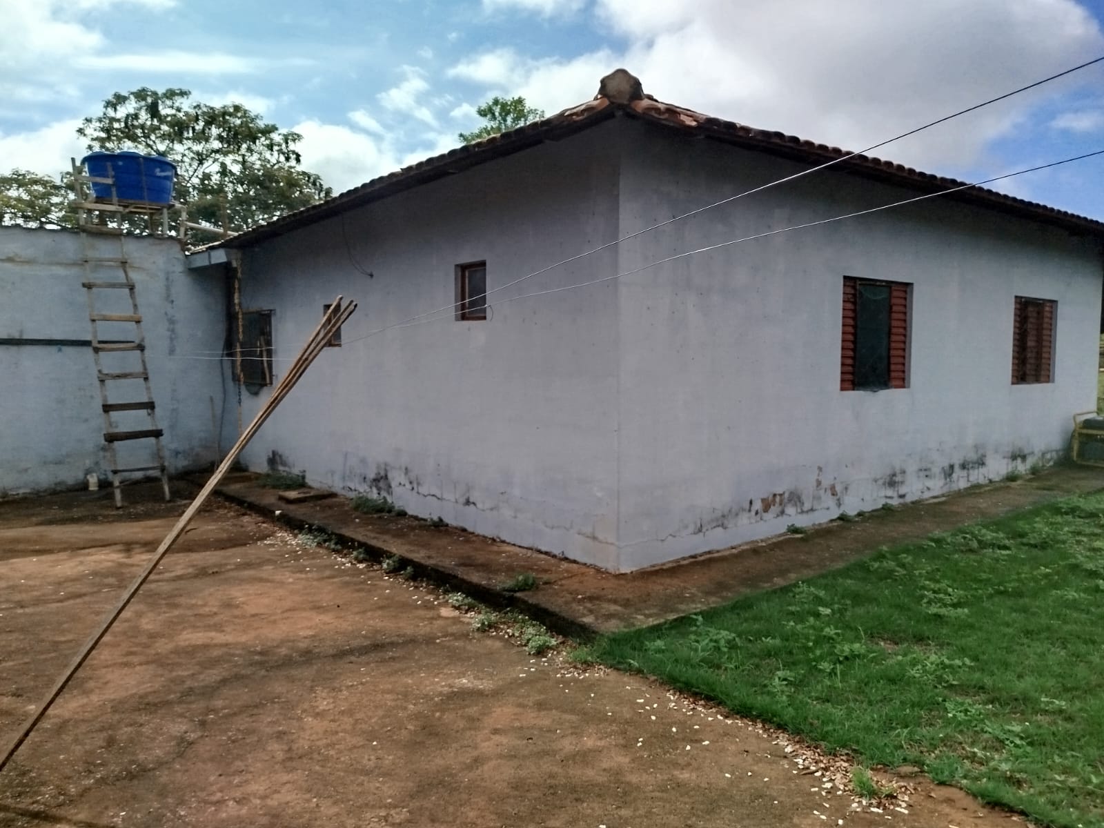 F-131 FAZENDA 68HA CURVELO MG