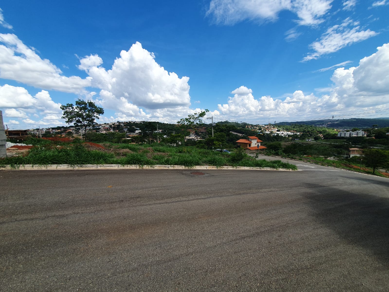 L-09 LOTE CONDOMINIO TENIS PRIME PEDRO LEOPOLDO MG